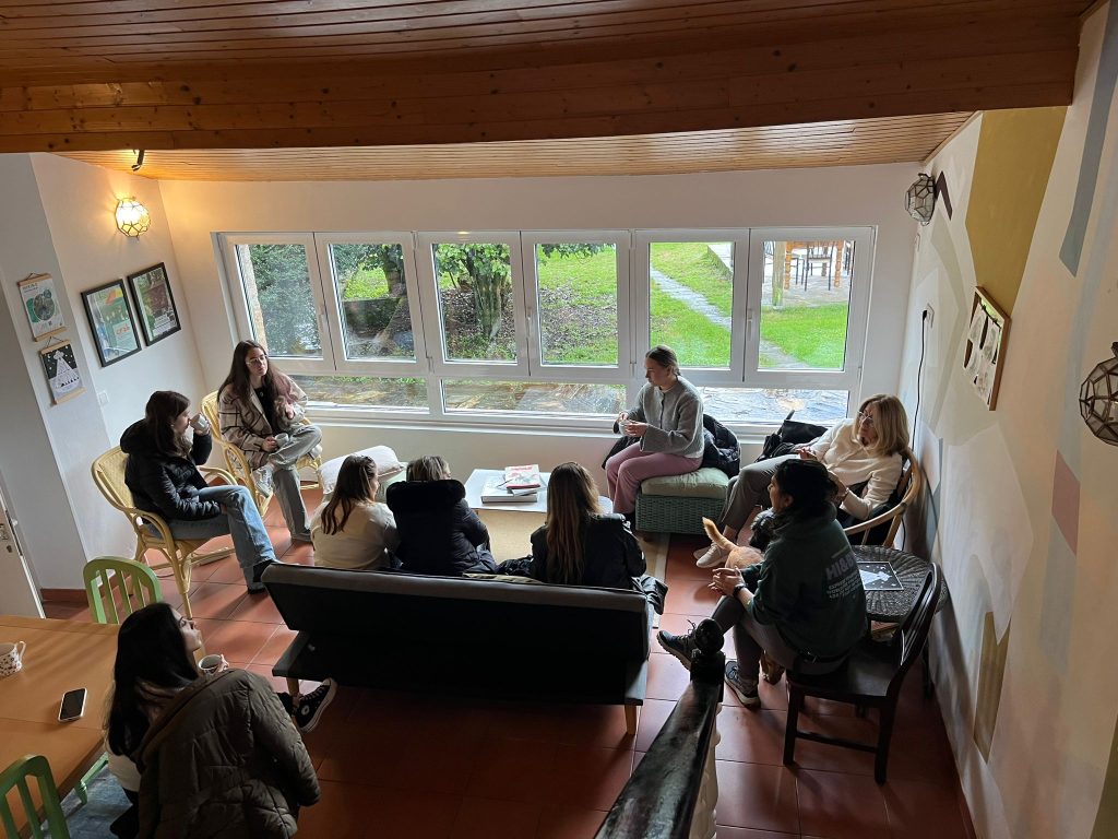 Unexpected Lessons We Learned from “Drawn Together”… and Why Visual Tools Might Be Youth Work’s Secret Power